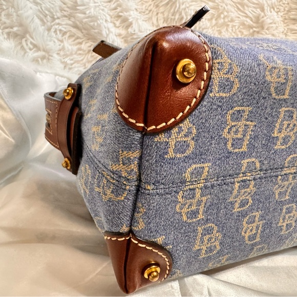 Vintage Dooney & Bourke Small Double Pocket Monogram Doctor Bag Satchel - Picture 4 of 16
